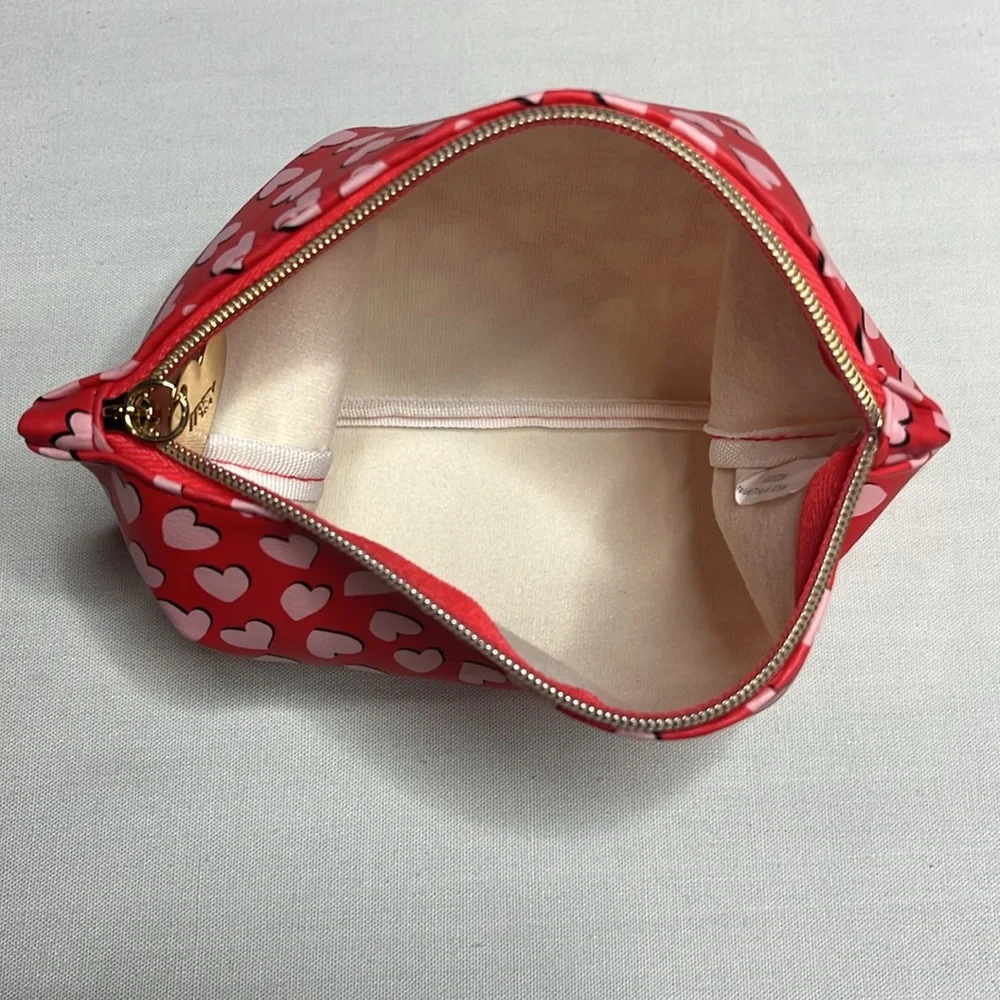 Ipsy brand hearts